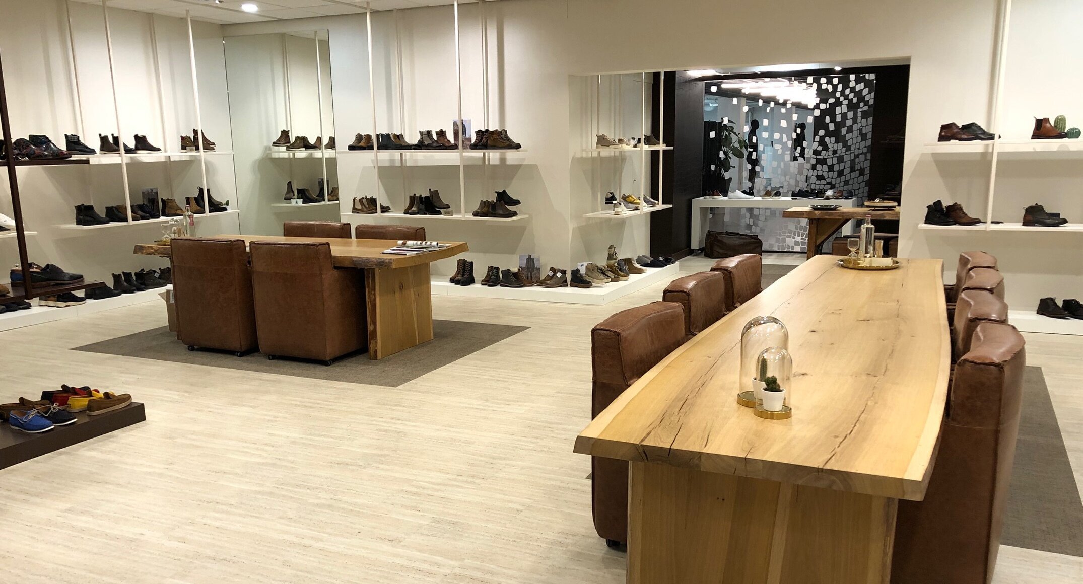 Berkelmans verhuisd naar showroom 299 