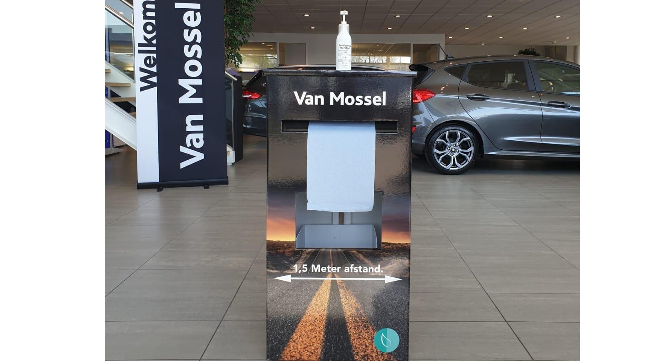 Proud Packaging komt met de volledig gepersonaliseerde covid-hygiëne meubel