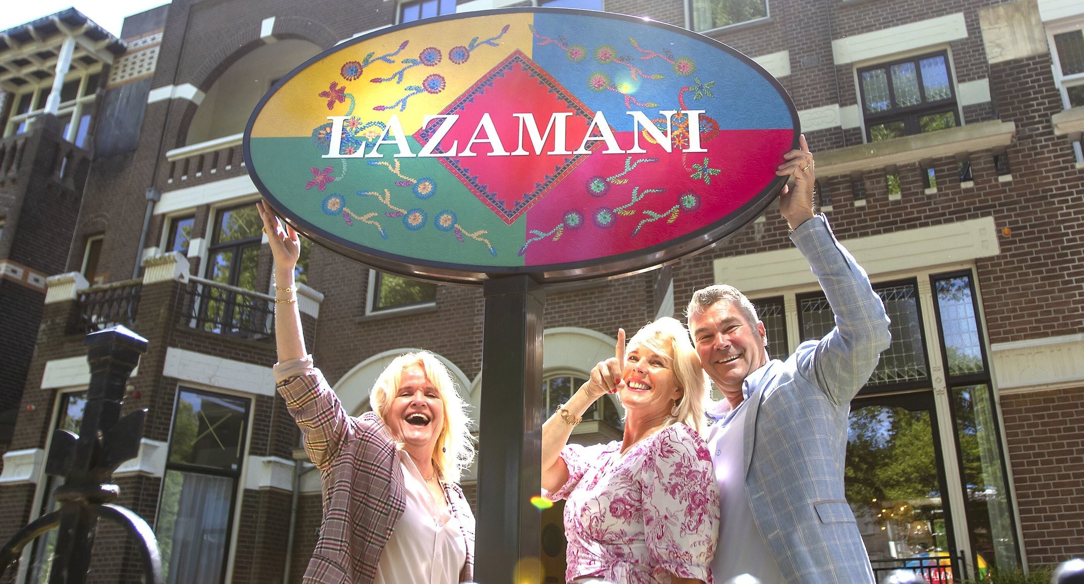 Lazamani onder vleugels van Hooijer Footwear Group