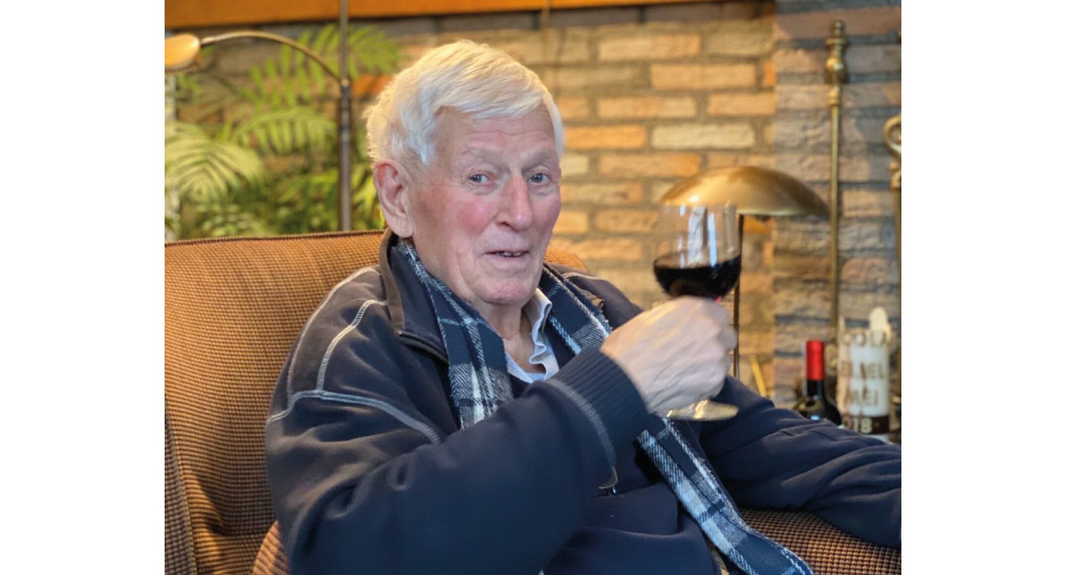 IN MEMORIAM: Piet Elshout