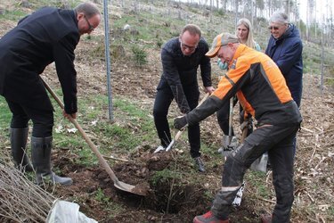 header-wortmann.jpg