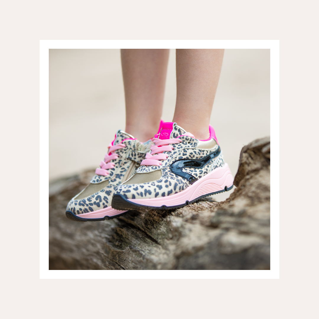 2 LichtBeige s21 2.png