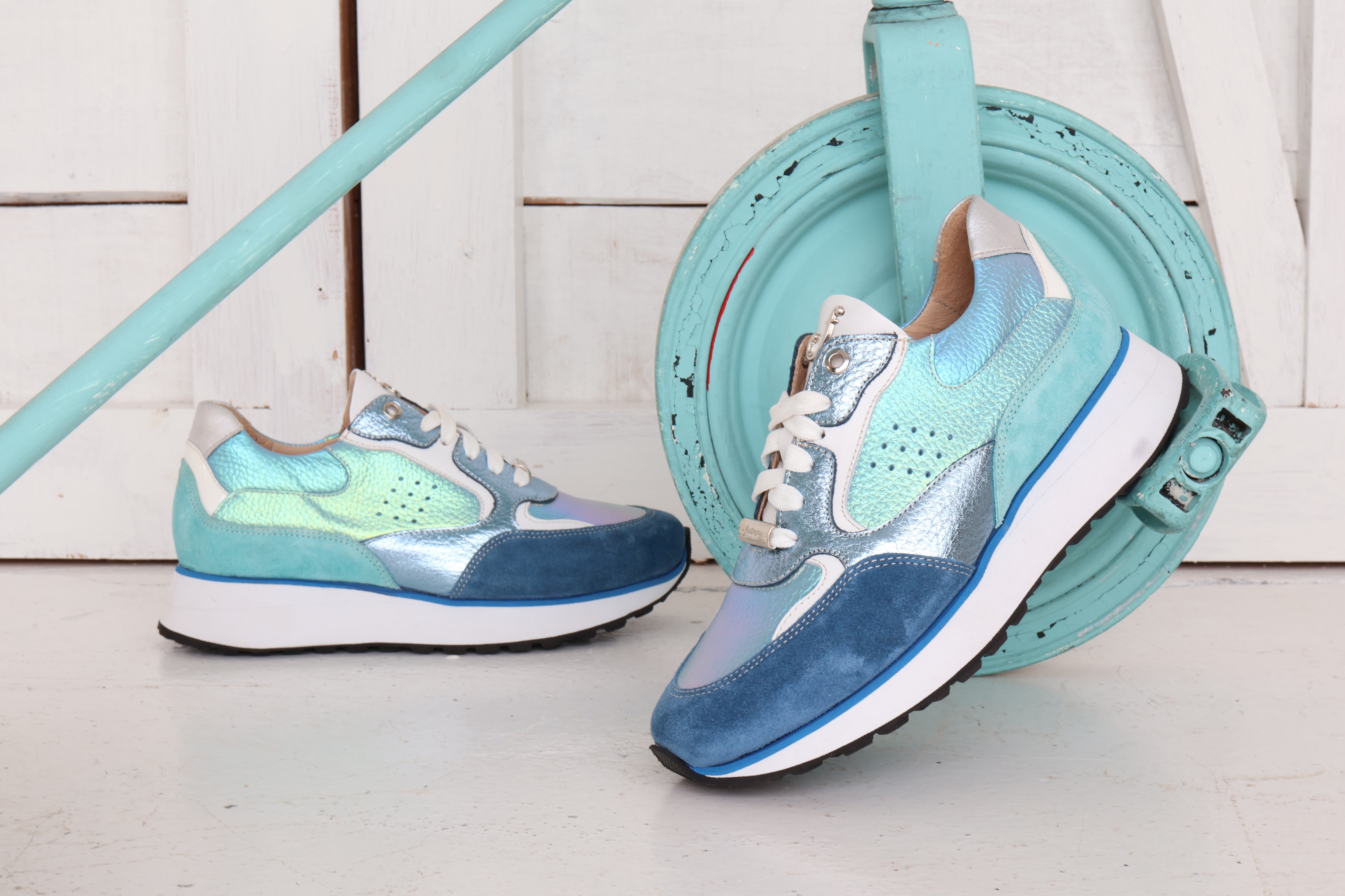 Footnotes - SS25-127.JPG