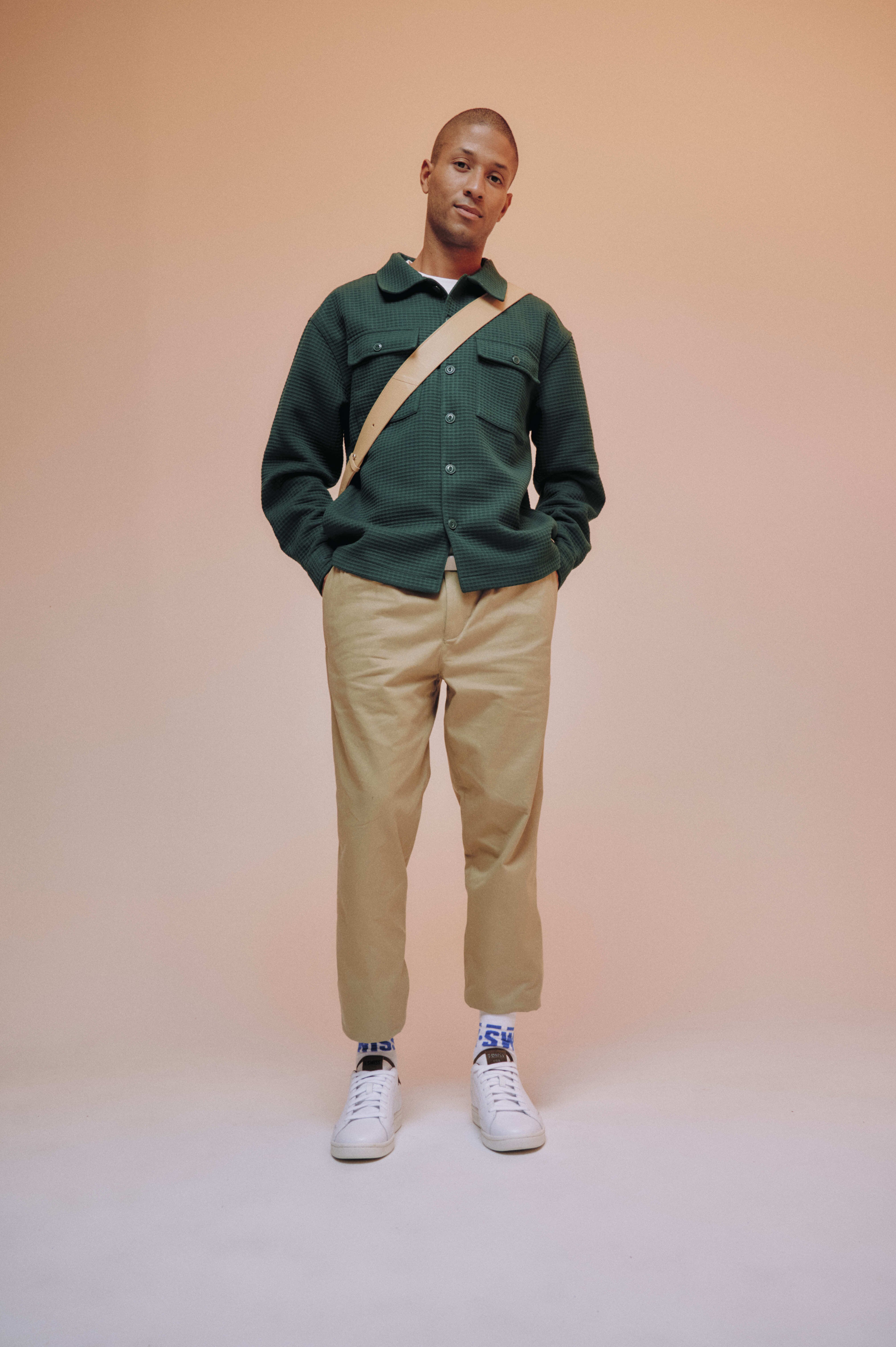 Lozan-Klub-LTH-07263-902-wht-tk-s-wht-lifestyle-04.jpg
